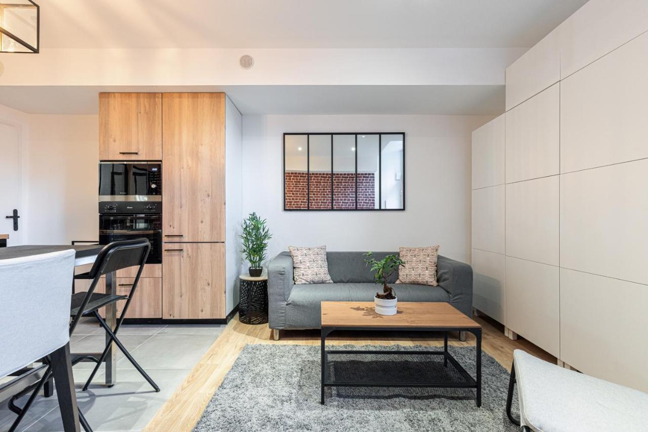 Le Loft Magnan - Ac- Pres Mer - Wifi - Parking - Confort Et Moderne - Supermarches Et Tram Proches Nice Exterior photo
